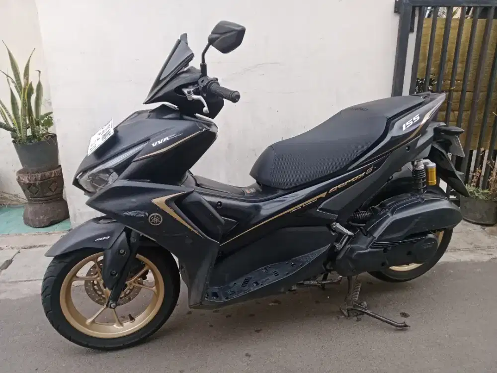Yamaha Aerox new abs 2021 lengkap bagus
