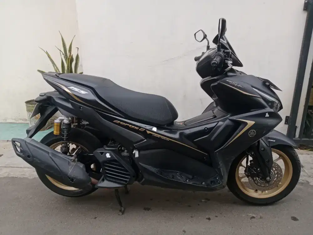 Yamaha Aerox new abs 2021 lengkap bagus