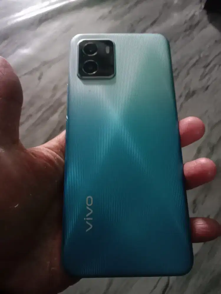 Vivo y15s ram 3 64 gb