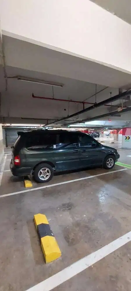 Kia Carnival 2000 Bensin