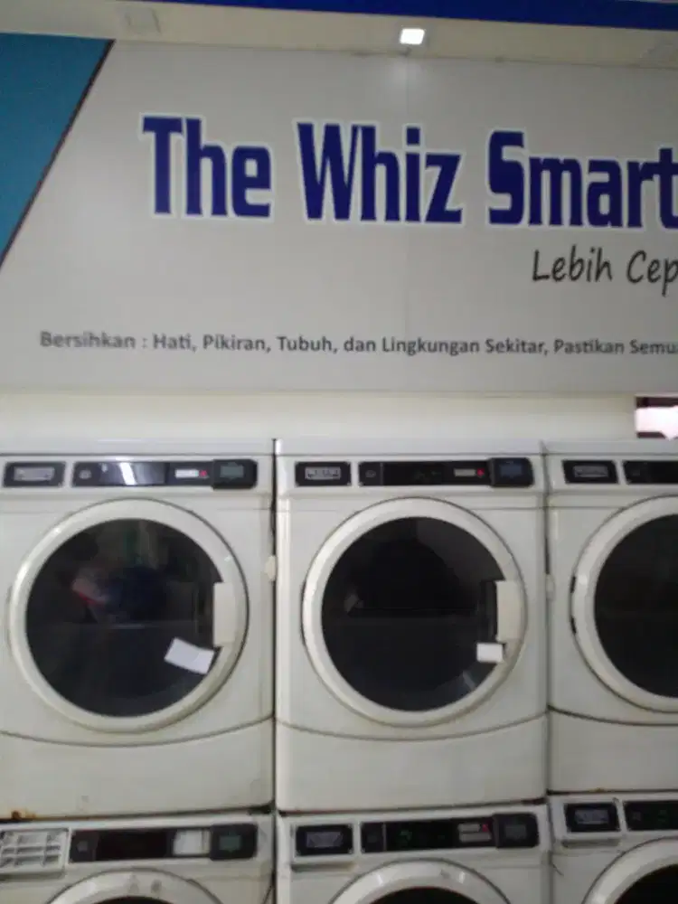 Crew Whiz laundry
