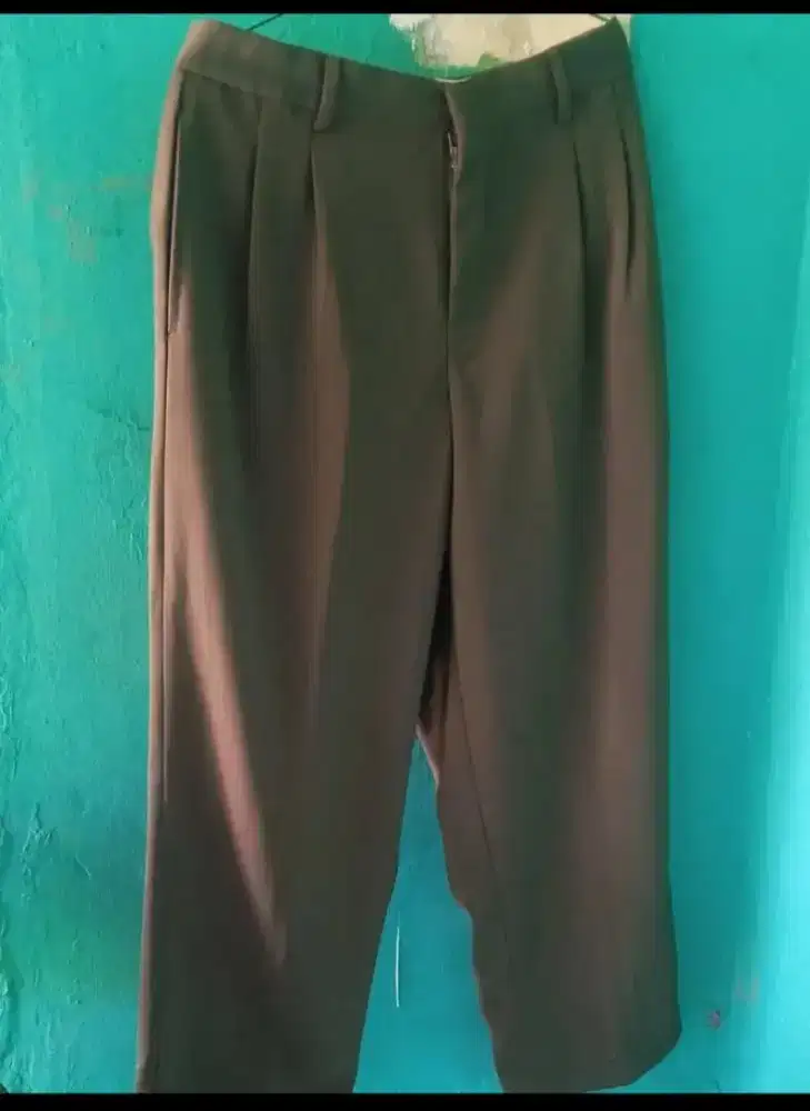 Celana Bahan Pria