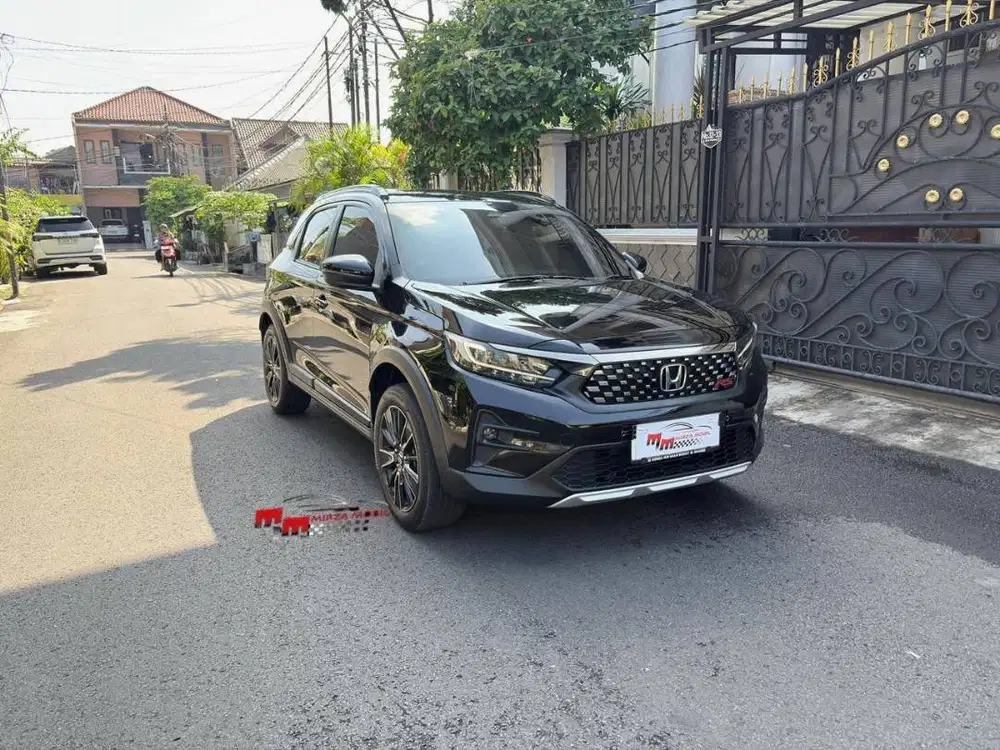 Honda WR-V RS 1.5 CVT Sensing 2023 Hitam