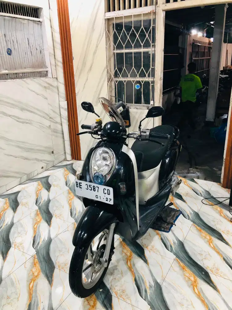 HONDA SCOOPY ISTIMEWA 2012 Pajak Off