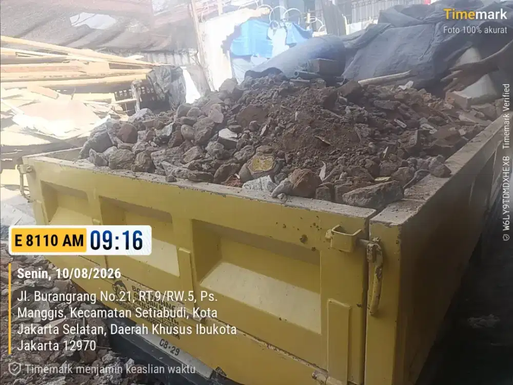 Jasa buang puing dan sampah proyek
