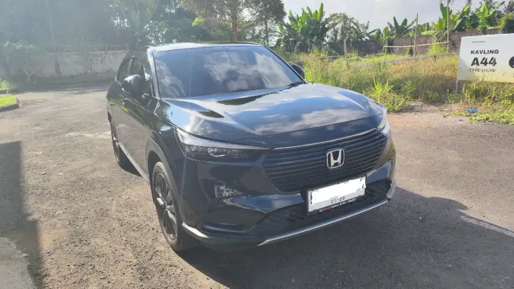 Honda HR-V 1.5 SE AT NIK 2022, PEMAKAIAN 2023, KM 18RIBU+, TANGAN Ke-1