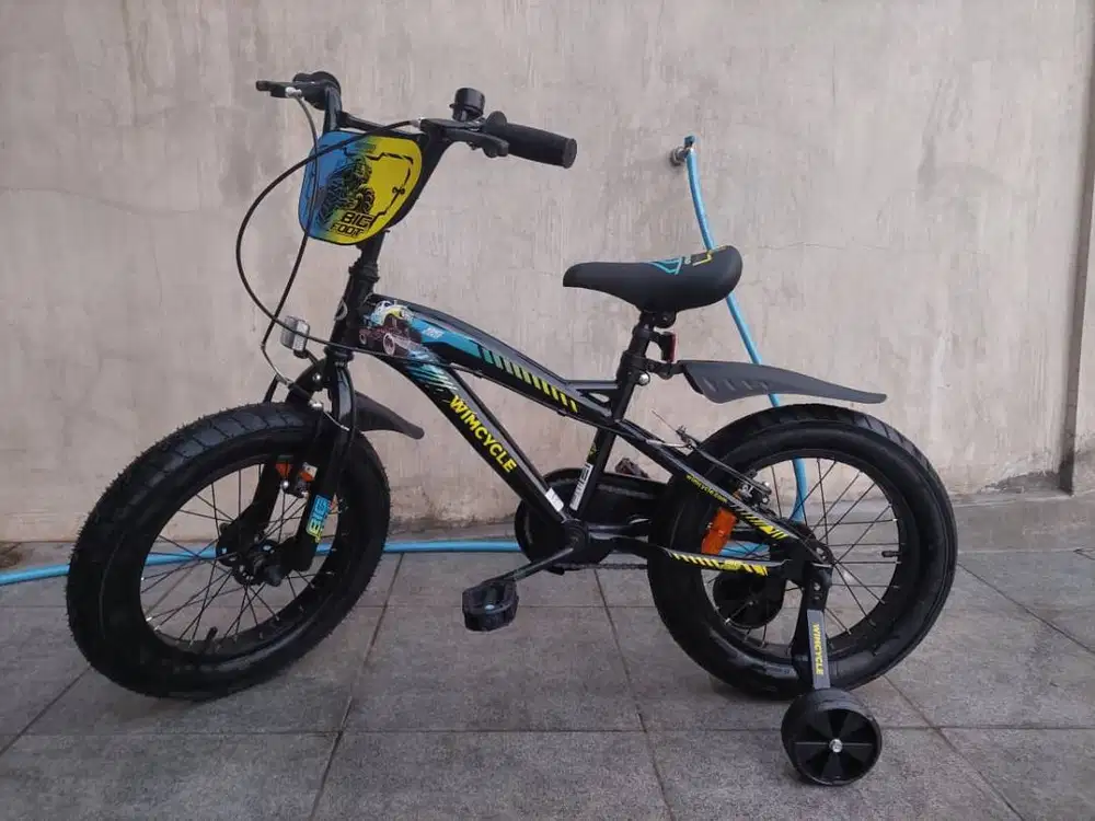 Wimcycle BMX BigFoot 16x10 Road Black
