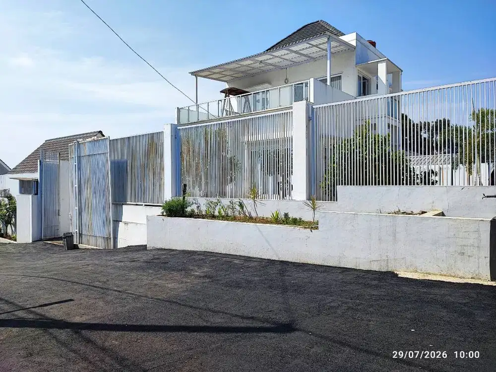 Dijual Rumah dan Toko di Padaasih