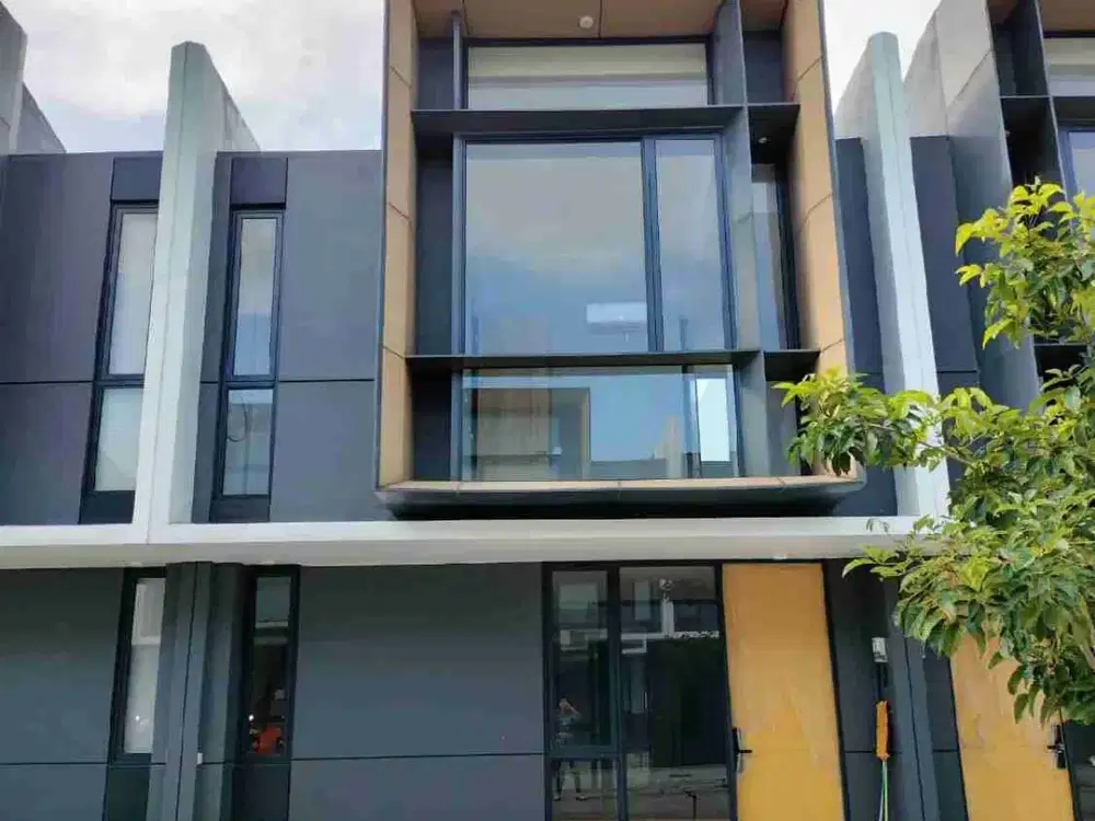 Dijual Rumah Amega Westparc Surabaya