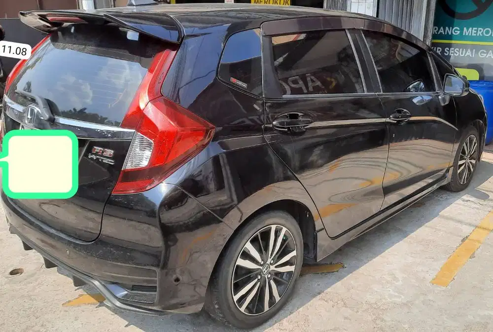 DIJUAL HONDA JAZZ RS 2019 BLACK (OWNER & ORIGINAL)