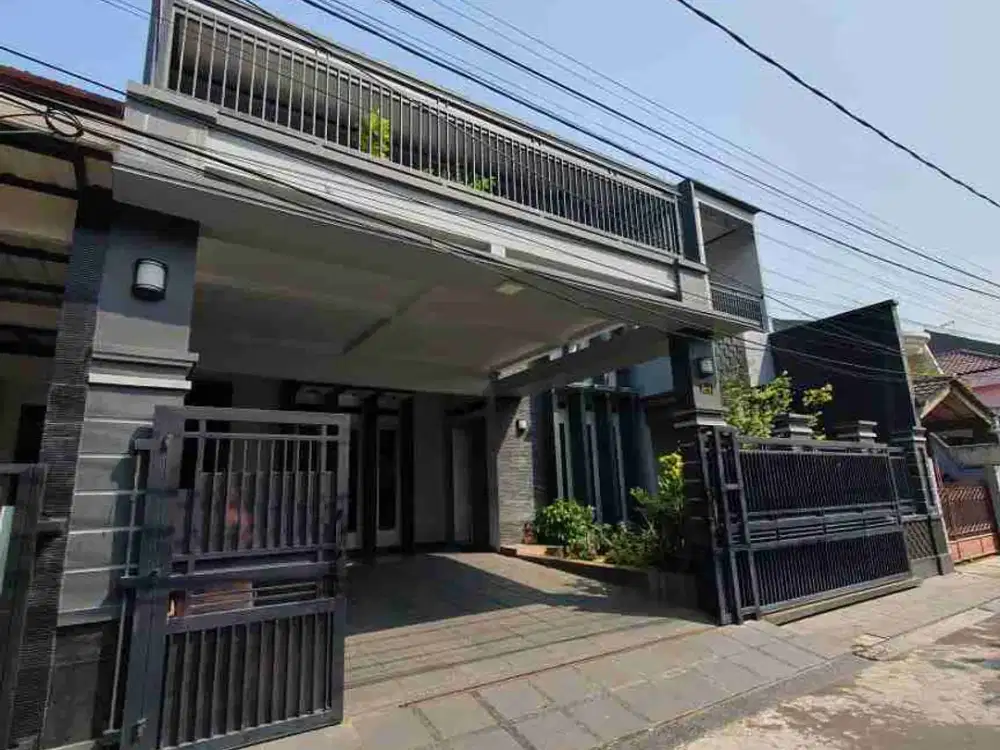 rumah 2 lantai 6 kamar
di jakarta timur - pondok kelapa