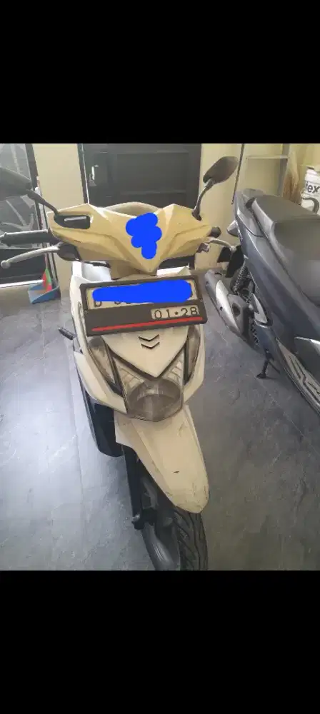Di jual motor honda beat 2013