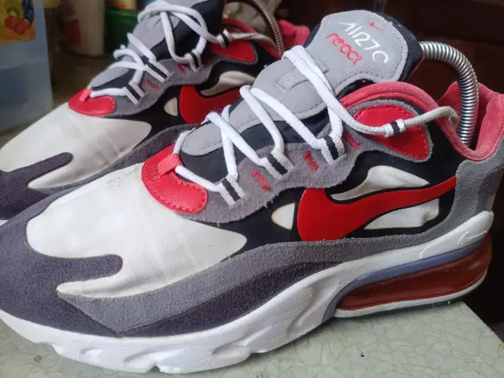 Sepatu nike 270 react size 40 insole 25cm