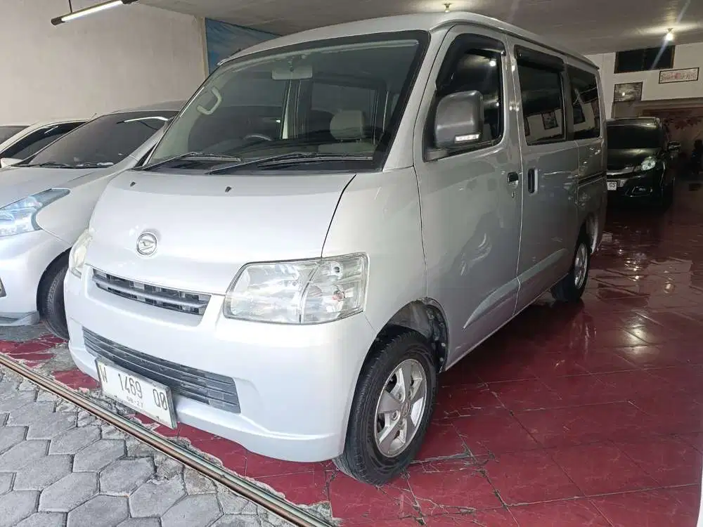 Daihatsu Gran max D 2017
