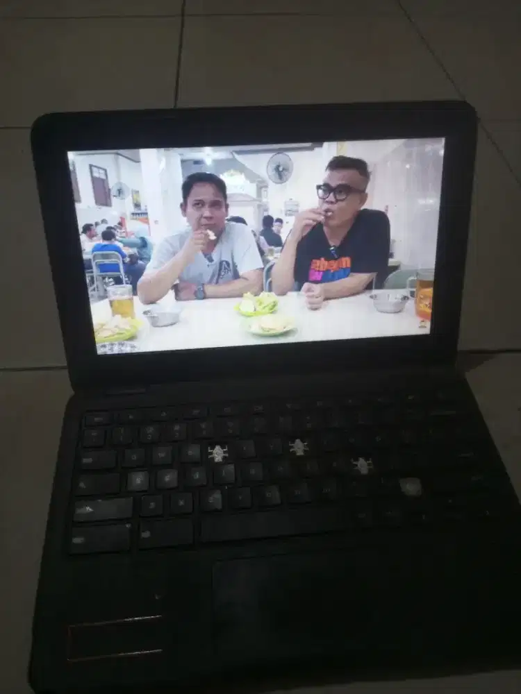 Jual chromebook Dell lupa serinya