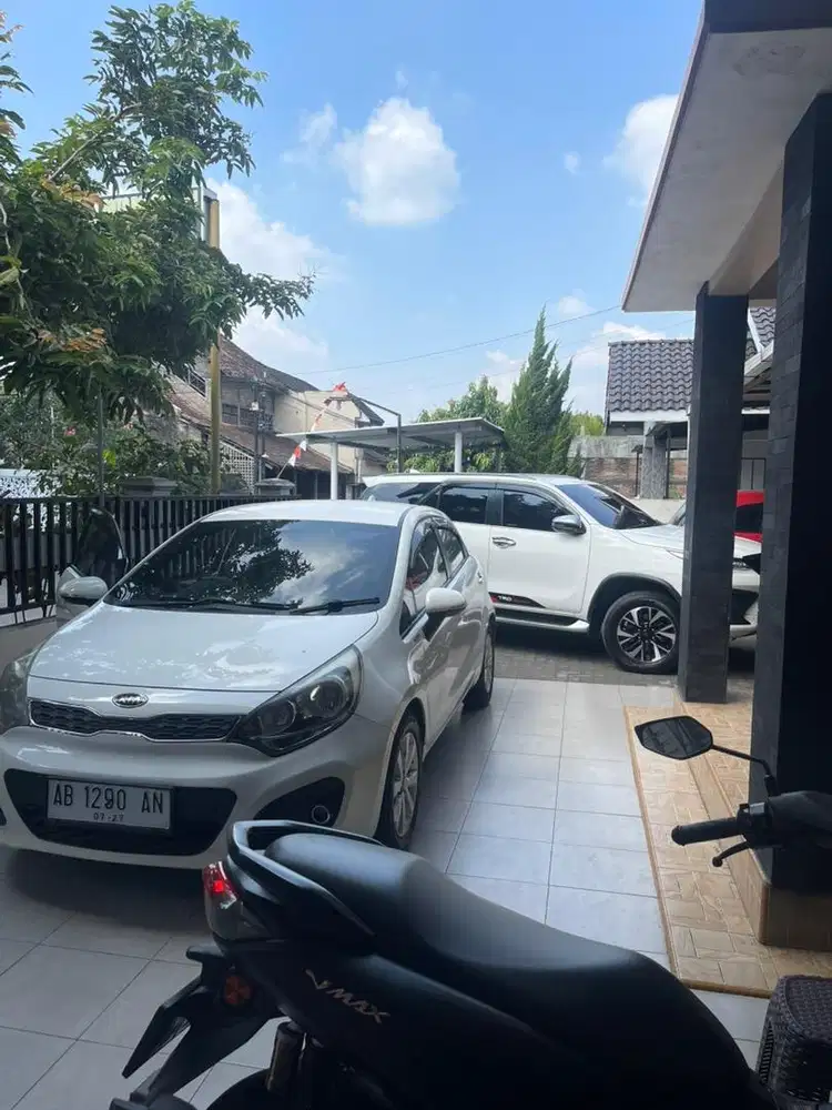 Kia Rio automatic