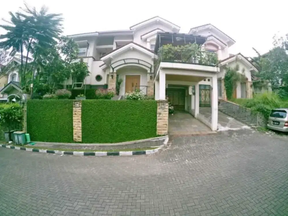 Murah ! Rumah 2 Lantai Dan Nyaman Dalam Komplek Tubagus Ismail Sayap Dago Bandung Utara