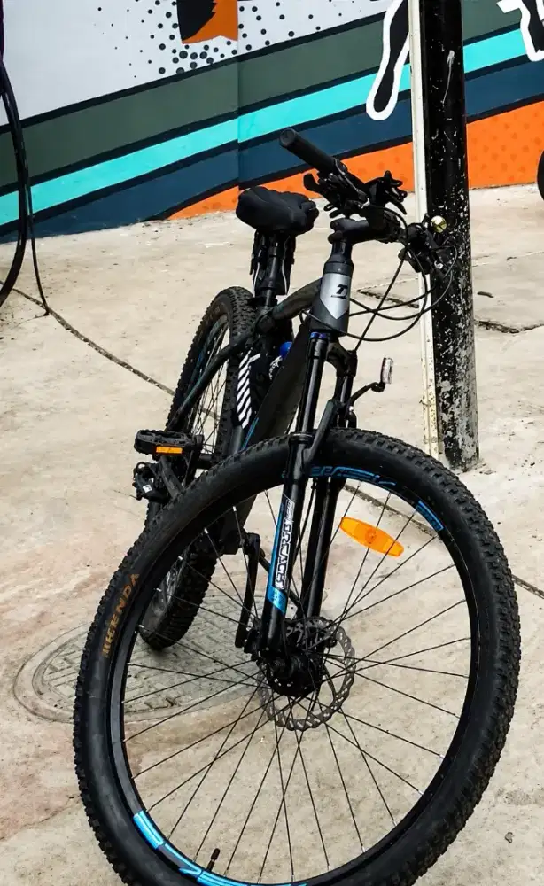 Dijual Sepeda MTB United Detroit 27.5 Size M