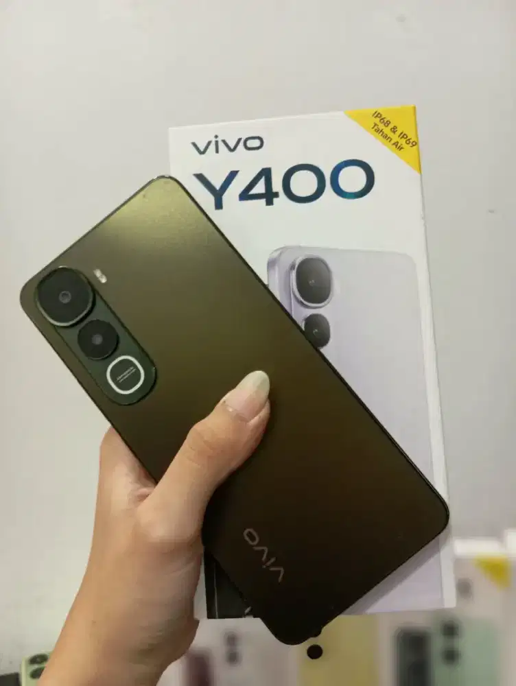 JUAL HP SECOND VIVO Y400 8/128