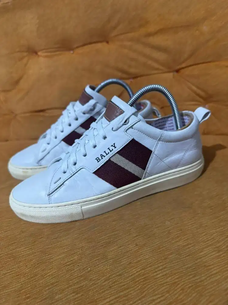 BALLY LEATHER white
