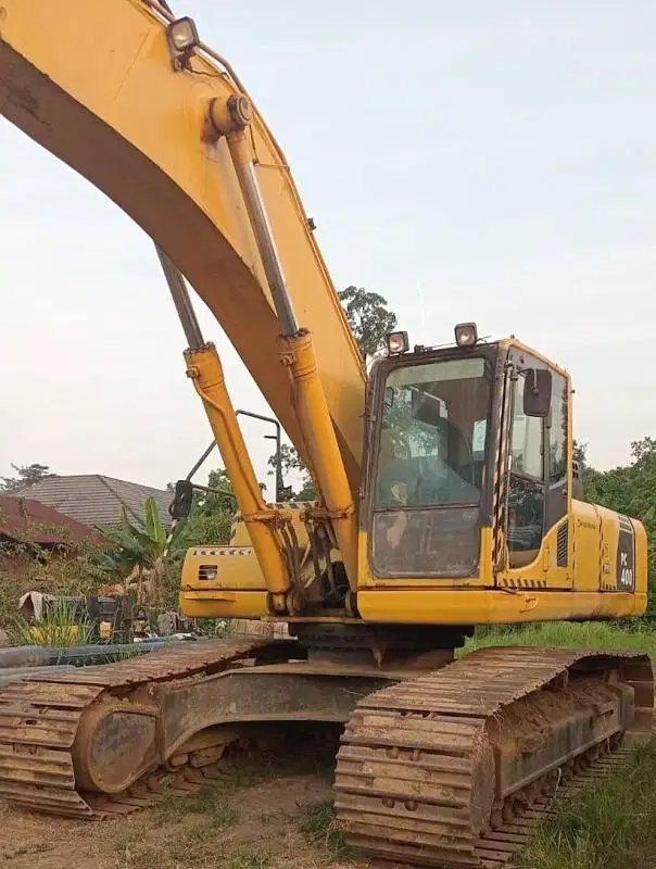 Dijual Excavator Komatsu PC400LC-8R Tahun 2022