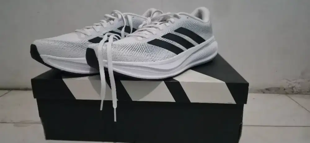 Adidas Response Pace M White Size 44 2/3 – BRAND NEW ORIGINAL