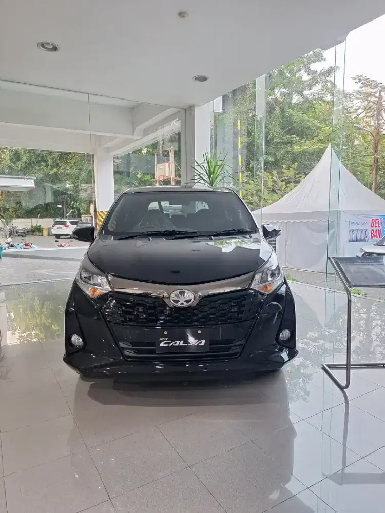 DP 5JT TOYOTA CALYA G MANUAL MT / MATIC AT KREDIT HITAM PUTIH SILVER