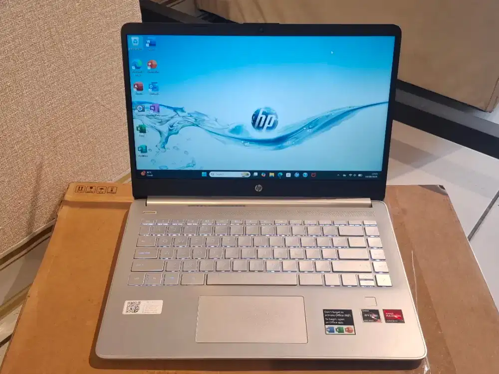 Laptop Hp 14s fq2xxx, Amd Ryzen 5 5625U,Ram 8/512 gb