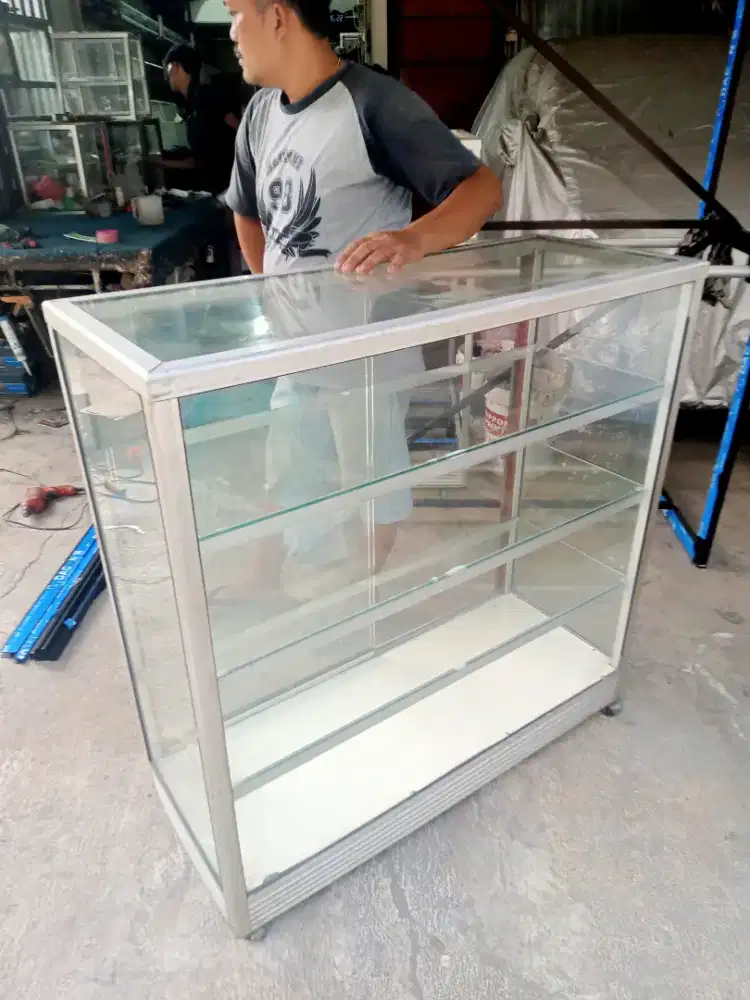 Etalase bekas 1meter/cod