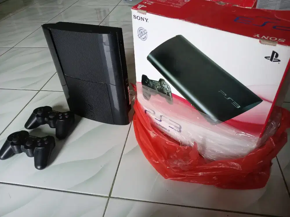 Ps3 super slim 500 gb