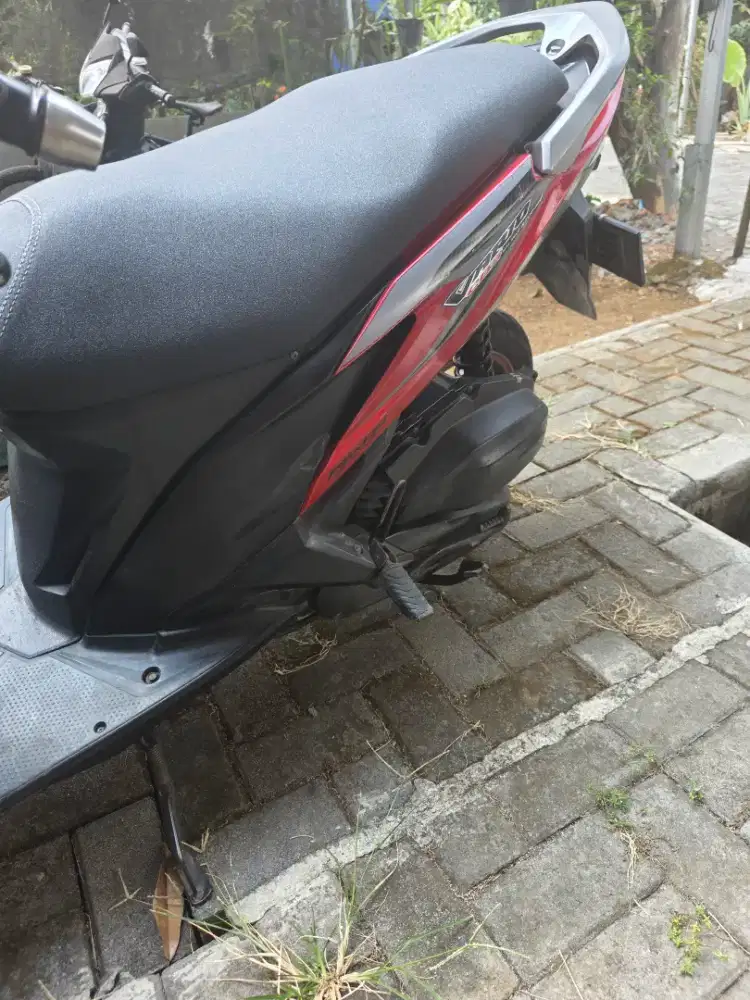 Motor honda kzr 2013 matik