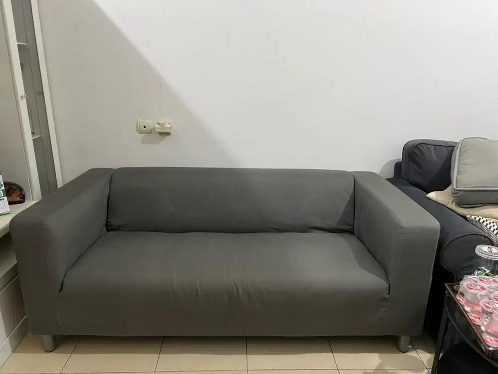 Sofa IKEA Warna Abu