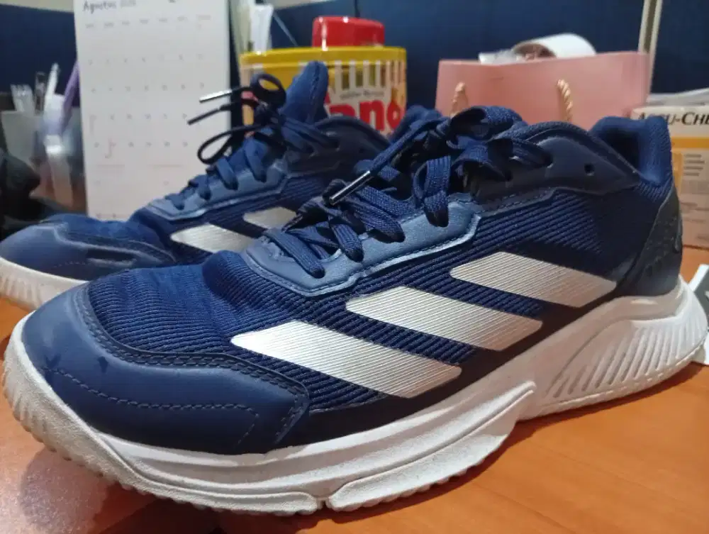 Sepatu Padel Adidas size 43 ¹/³ Original