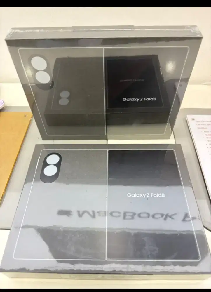Samsung Fold 8 512GB dan 1TB