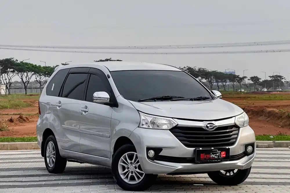 Daihatsu Xenia 1.3 R manual MT 2018 Silver metalik