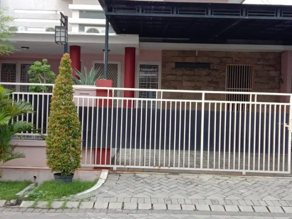 Rumah Furnished di Cluster Perumahan Deltasari Waru Sidoarjo
