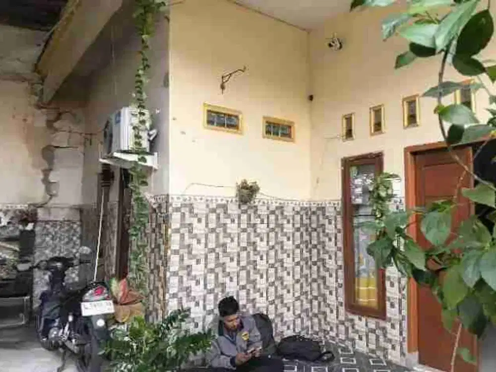 Dijual via lelang rumah di Mulyorejo Surabaya