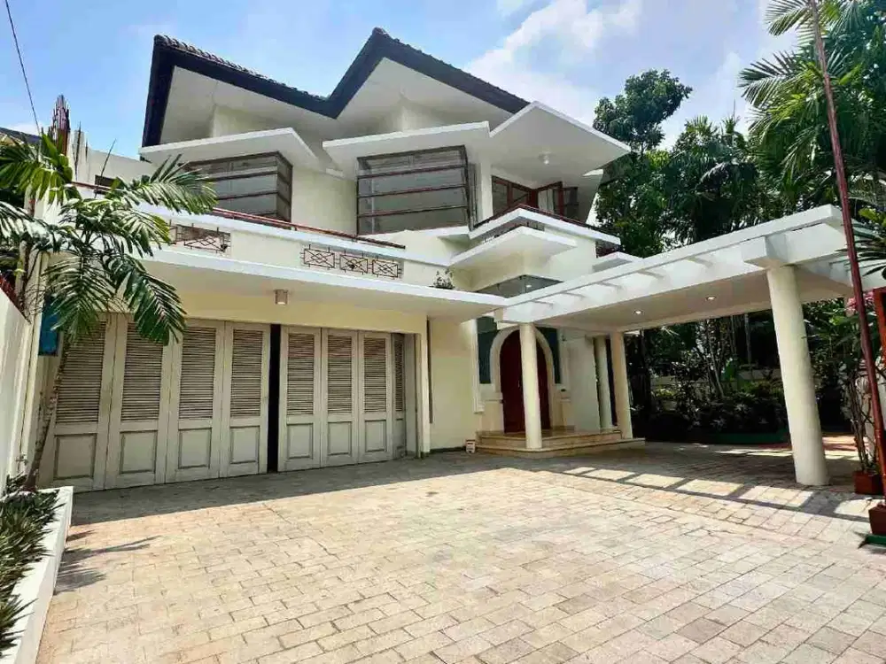 dijual (TURUN HARGA) rumah di Pondok Indah, Jaksel