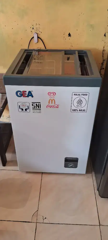 Showcase/freezer GEA SD 103 Liter