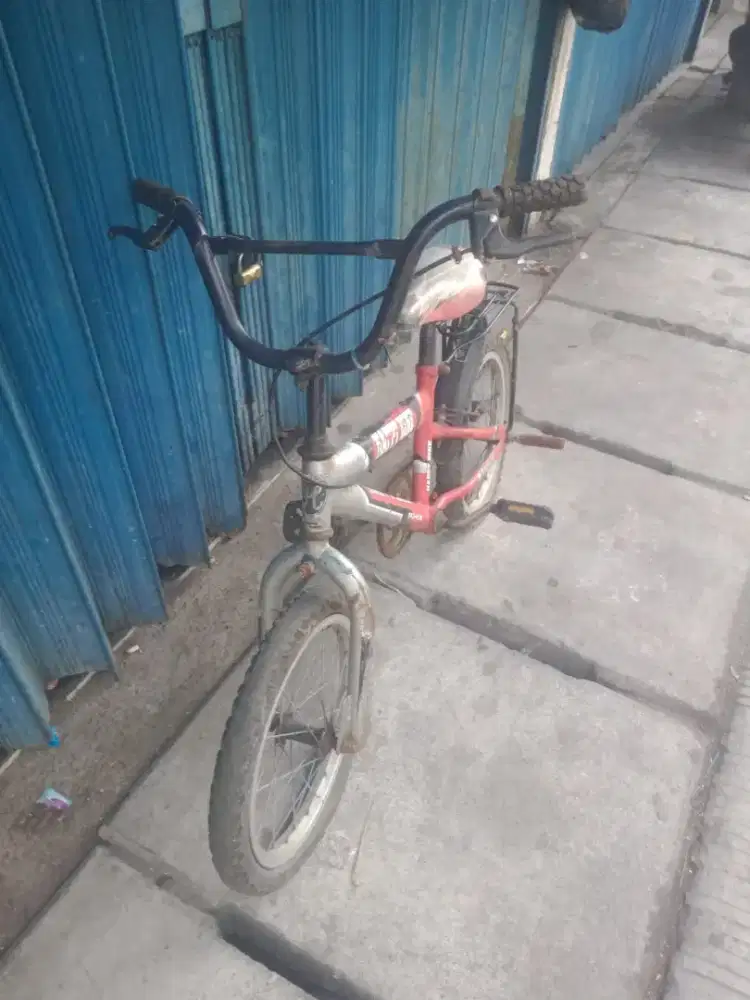 Di jual sepeda BMX
