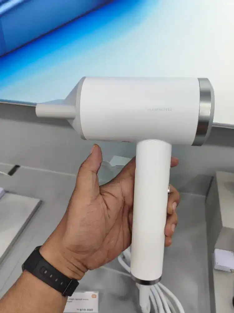 Xiaomi High - speed Ionic hair dryer