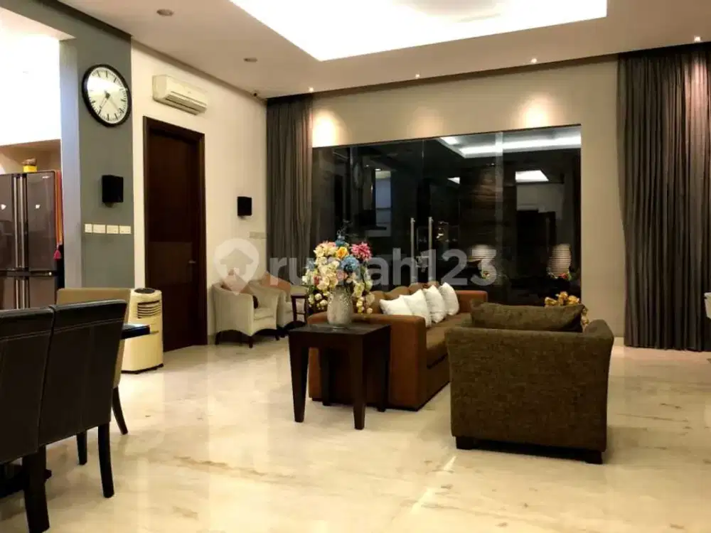 Rumah Layar Permai Pik Uk 12x27 2,5lantai Bisa Kpr Furnish