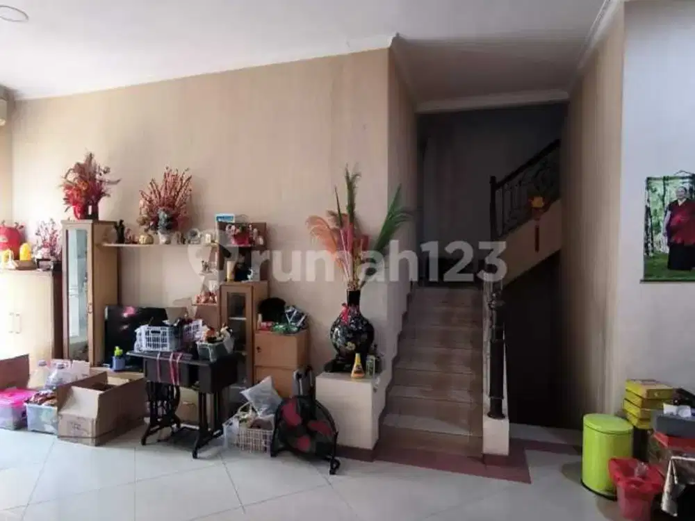 Rumah Katamaran Indah Pik Uk 8x25, 2.5lt