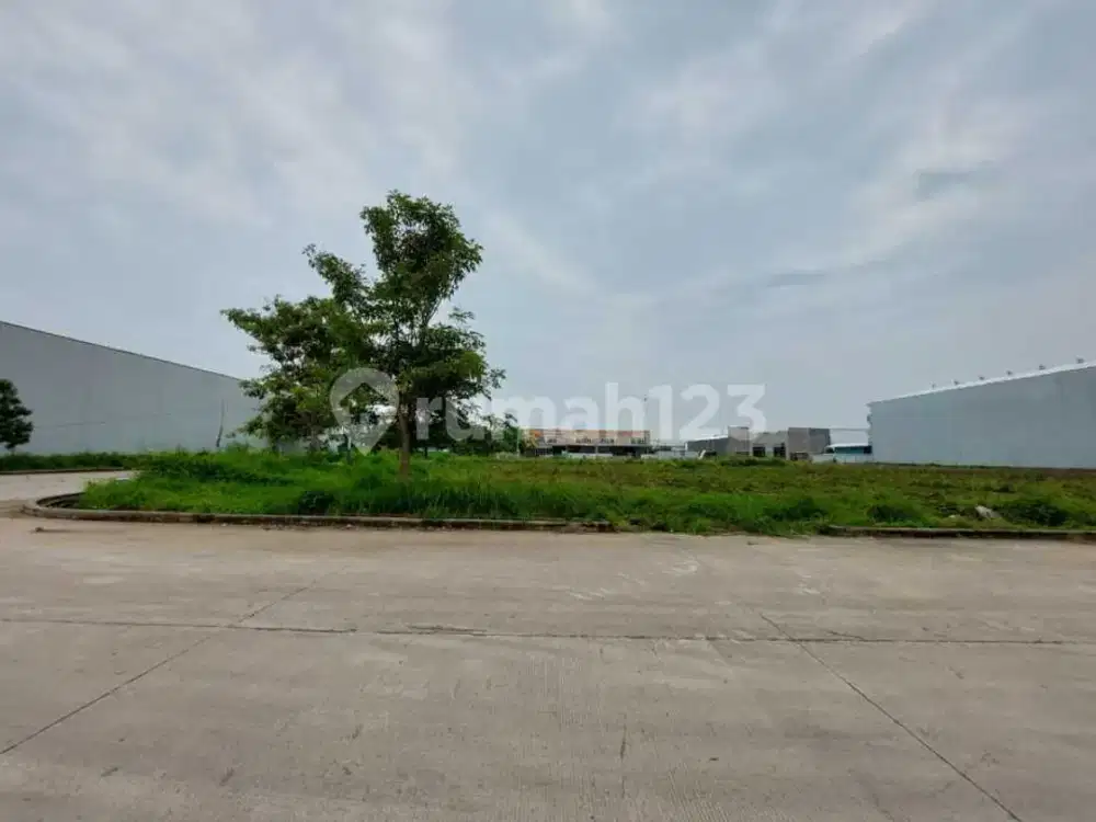 Kavling Laksana Tahap 1 Gandeng 2 Uk 30x62 1.860 M Hadap Selatan