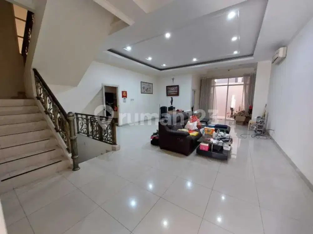 Rumah Garden House Pik Uk 10x25 Sudah Renov SHM Siap Kpr