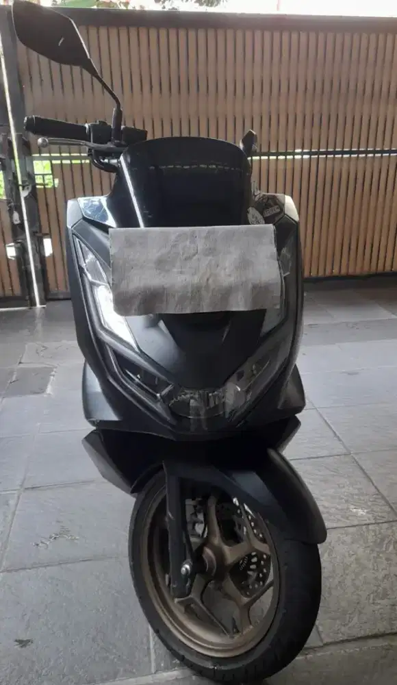 Di Jual Honda PCX 160 ABS Hitam