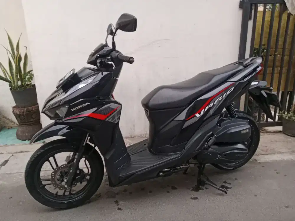Honda Vario gen 2 2022 lengkap bagus