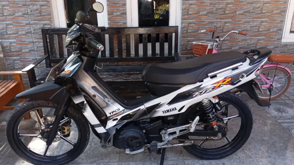Fiz r 2002 fullcluth