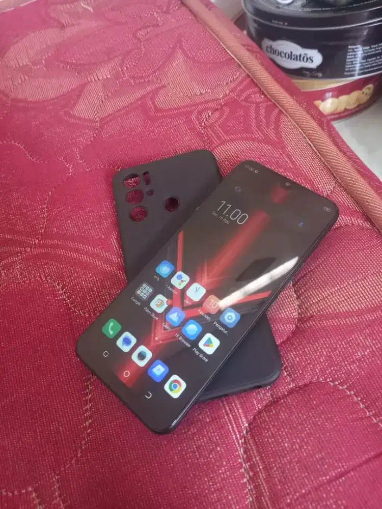 Tecno Pova Neo Hitam Le6