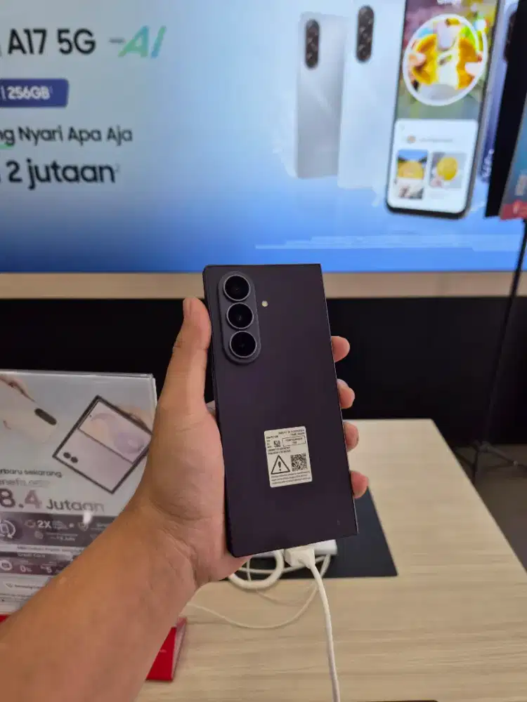 PRE-ORDER ZFOLD8 ULTRA